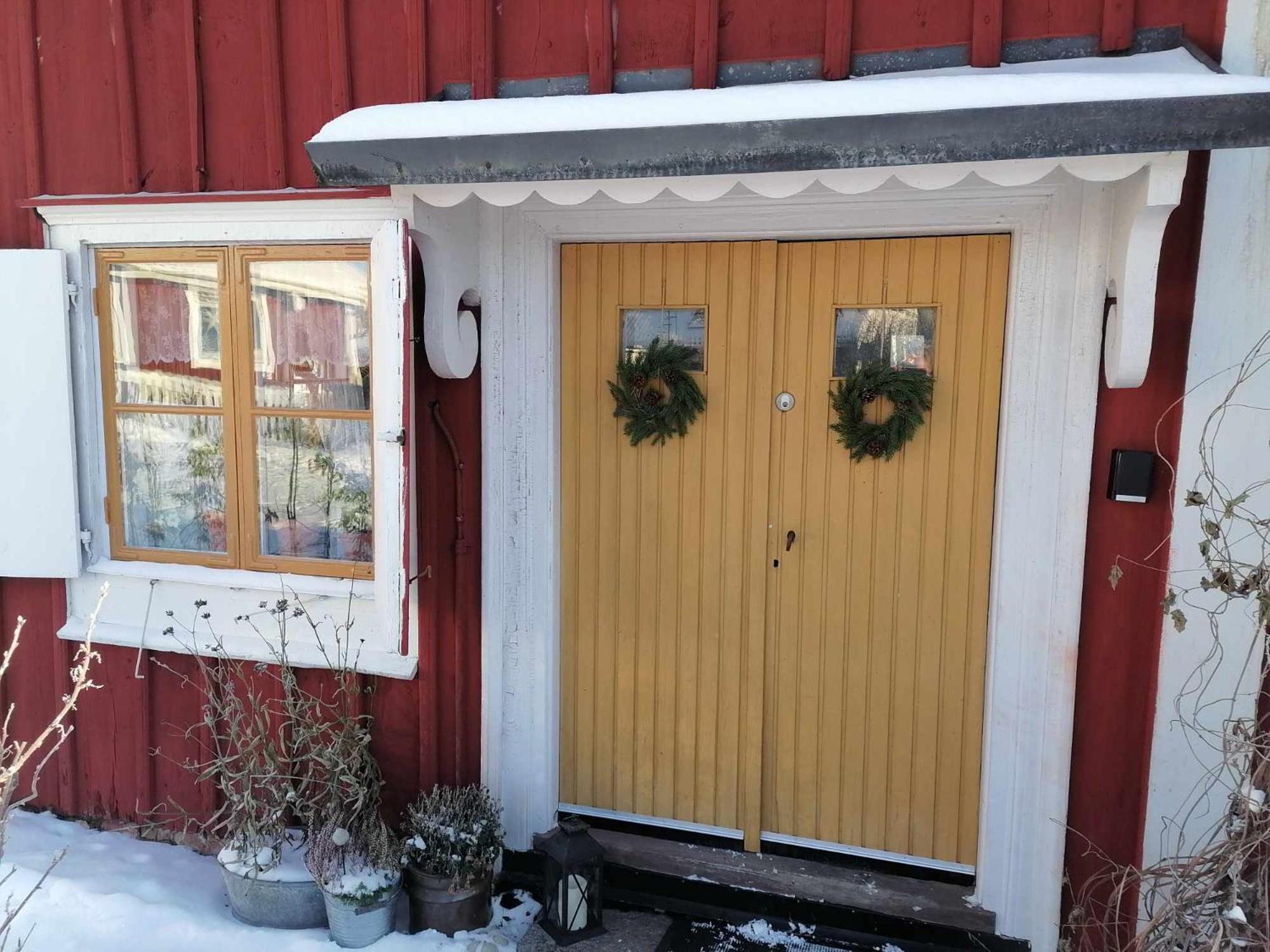 Rustik Stuga Med Lantlig Kaensla Naera Oerebro City Bagian luar foto
